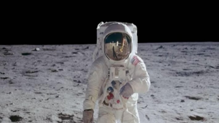 Chasing The Moon: American Experience