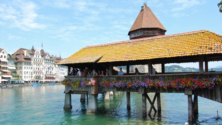 Great Swiss Cities: Luzern, Bern, Zurich and Lausanne