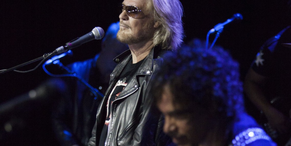 Daryl Hall & John Oates Live In Dublin WTTW